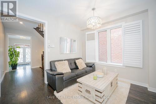 15 Manzanita Crescent, Brampton, ON - Indoor Photo Showing Living Room