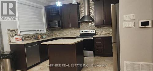 187 Weston Drive N, Milton, ON - Indoor Photo Showing Kitchen