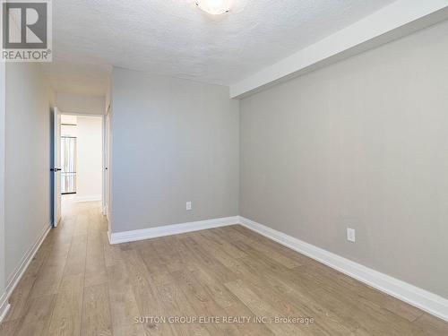 1605 - 820 Burnhamthorpe Road, Toronto, ON - Indoor Photo Showing Other Room