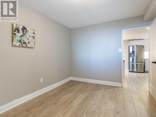 1605 - 820 Burnhamthorpe Road, Toronto, ON - Indoor Photo Showing Other Room