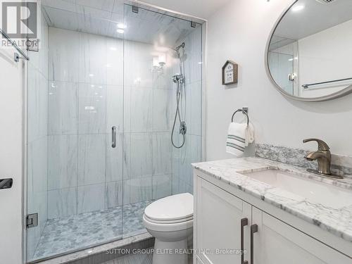 1605 - 820 Burnhamthorpe Road, Toronto, ON - Indoor Photo Showing Bathroom