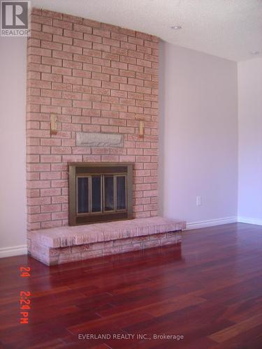 4101 Loyalist Drive, Mississauga, ON - Indoor With Fireplace