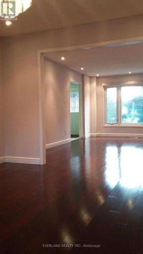 4101 Loyalist Drive, Mississauga, ON - Indoor Photo Showing Other Room