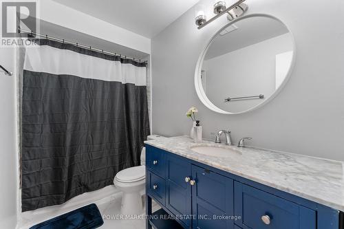 B - 911 Elmsmere Road, Ottawa, ON - Indoor Photo Showing Bathroom