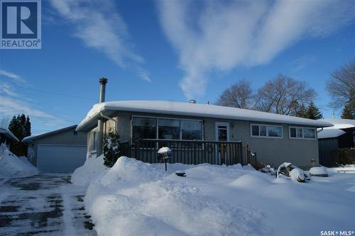 4 Young Crescent, Saskatoon, SK - Outdoor