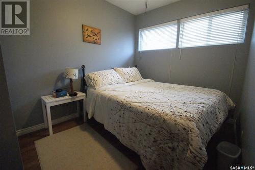 4 Young Crescent, Saskatoon, SK - Indoor Photo Showing Bedroom