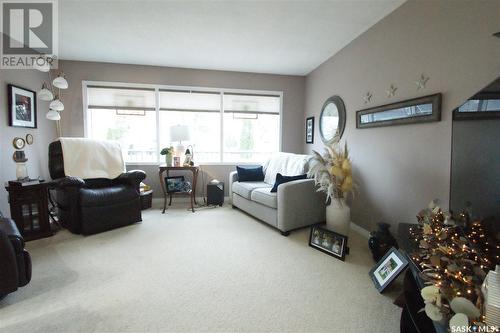 4 Young Crescent, Saskatoon, SK - Indoor Photo Showing Other Room