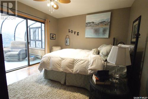 4 Young Crescent, Saskatoon, SK - Indoor Photo Showing Bedroom