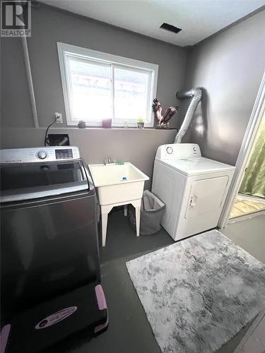 233 Main Road, York Harbour, NL - Indoor Photo Showing Laundry Room