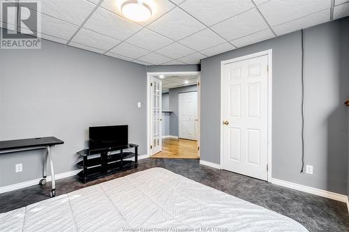 36 Massey Drive, Tilbury, ON - Indoor Photo Showing Bedroom