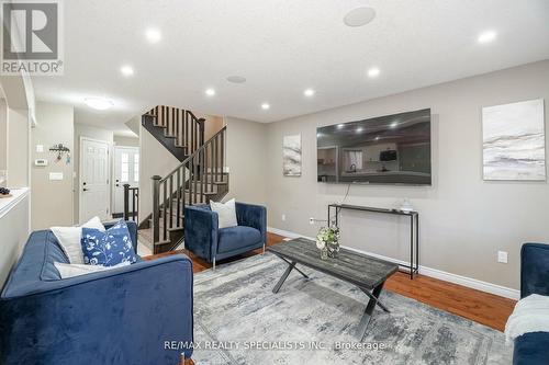 6 - 90 Alderson Drive, Cambridge, ON - Indoor Photo Showing Living Room