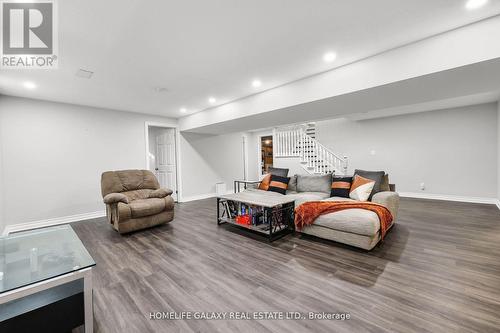 6870 Imperial Court, Niagara Falls, ON - Indoor