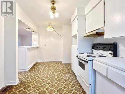 59 Torbay Road, St. John’S, NL - Indoor Photo Showing Kitchen