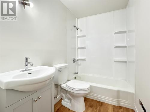 59 Torbay Road, St. John’S, NL - Indoor Photo Showing Bathroom