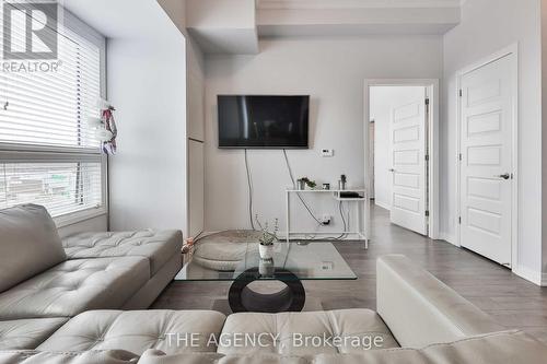 609 - 1105 Leger Way, Milton, ON - Indoor Photo Showing Living Room