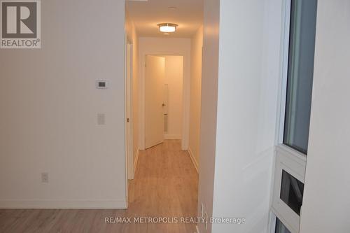 508 - 3005 Pine Glen Road, Oakville, ON - Indoor Photo Showing Other Room