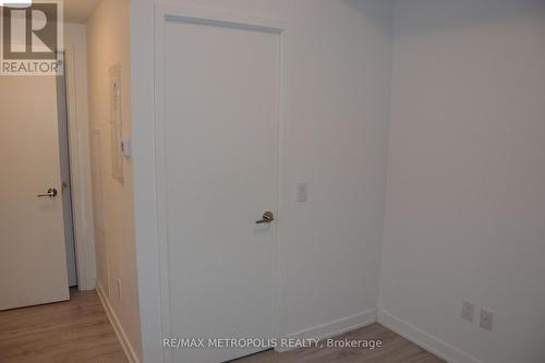 508 - 3005 Pine Glen Road, Oakville, ON - Indoor Photo Showing Other Room