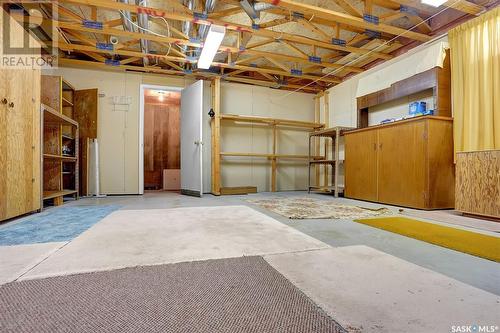 2516 Lindsay Street, Regina, SK - Indoor Photo Showing Basement