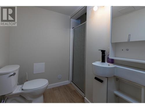 4635 Straume Avenue, Terrace, BC - Indoor Photo Showing Bathroom