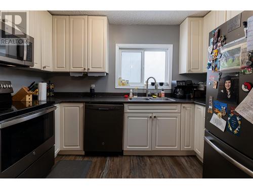 4635 Straume Avenue, Terrace, BC - Indoor Photo Showing Kitchen With Double Sink