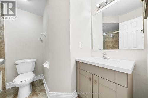 101 - 12 Brian Peck Crescent, Toronto, ON - Indoor Photo Showing Bathroom