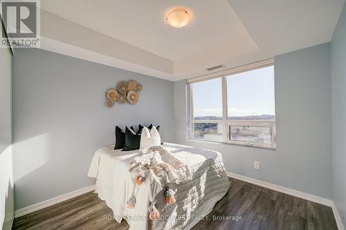 1012 - 1235 Bayly Street, Pickering, ON - Indoor Photo Showing Bedroom