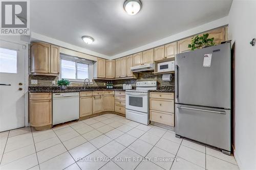 50 Bridley Drive, Toronto, ON - Indoor Photo Showing Kitchen