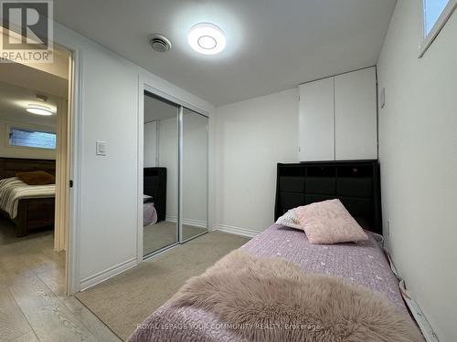 Lower - 27 George Street, Richmond Hill, ON - Indoor Photo Showing Bedroom