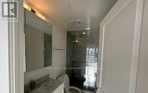 820 - 100 Eagle Rock Way, Vaughan, ON - Indoor Photo Showing Bathroom