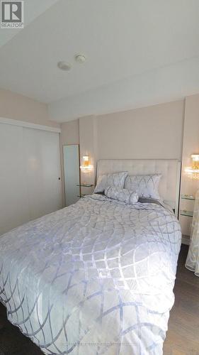 2512 - 185 Roehampton Avenue, Toronto, ON - Indoor Photo Showing Bedroom