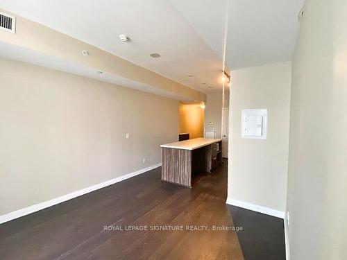 3003-8 Mercer St, Toronto, ON - Indoor Photo Showing Other Room