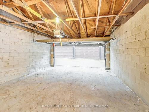 43 Gloucester St, Toronto, ON - Indoor Photo Showing Garage