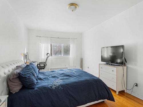 Bedroom - 2290 Rue Bourgoin, Montréal (Saint-Laurent), QC - Indoor Photo Showing Bedroom