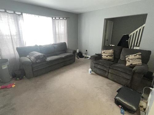 145 Pine Crescent, Atikokan, ON - Indoor Photo Showing Living Room