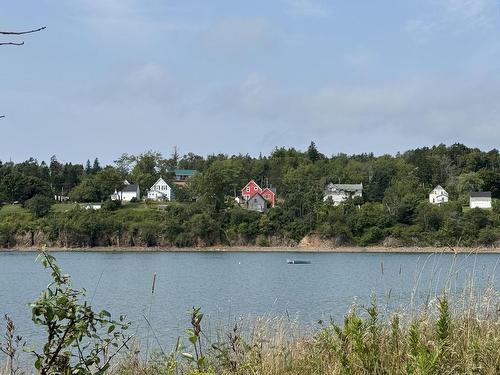 26 Pier Road, Parrsboro, NS 