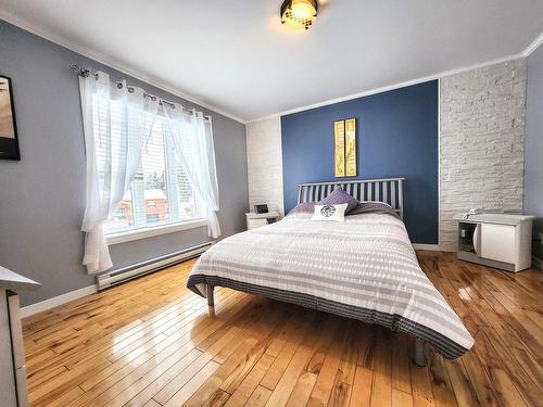 Master bedroom - 4882 Rue Oscar-Houde, Shawinigan, QC - Indoor Photo Showing Bedroom