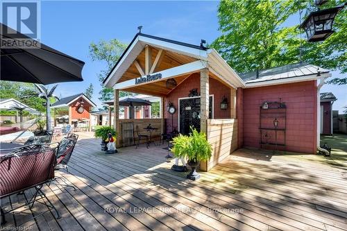 8 Hoover Point Lane, Haldimand County, ON - Outdoor With Deck Patio Veranda