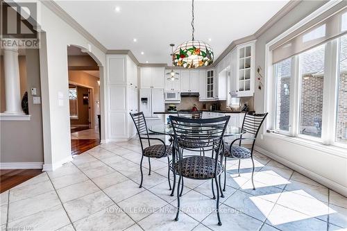 32 Timmsdale Crescent, Pelham (662 - Fonthill), ON - Indoor Photo Showing Dining Room