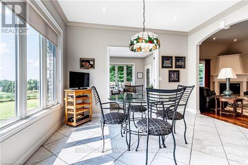 32 Timmsdale Crescent, Pelham (662 - Fonthill), ON - Indoor Photo Showing Dining Room