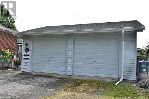 8 Henry Street, Niagara-On-The-Lake (108 - Virgil), ON - Outdoor With Exterior