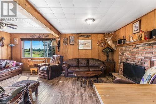 2225 North Shore Drive, Haldimand County, ON - Indoor Photo Showing Living Room With Fireplace