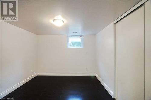 24 Riverview Boulevard, St. Catharines (461 - Glendale/Glenridge), ON - Indoor Photo Showing Other Room