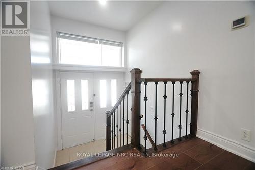 24 Riverview Boulevard, St. Catharines (461 - Glendale/Glenridge), ON - Indoor Photo Showing Other Room