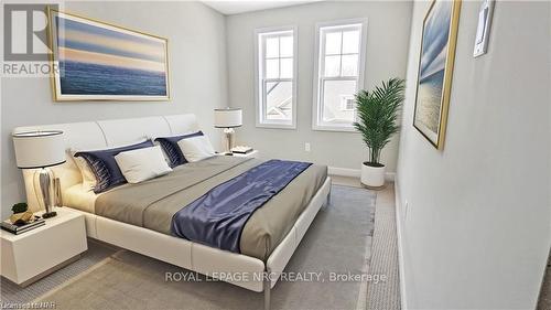 13 South Coast Circle, Fort Erie (337 - Crystal Beach), ON - Indoor Photo Showing Bedroom