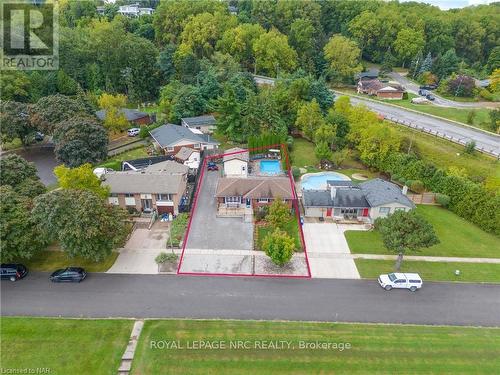 20 Parkhill Road, St. Catharines (460 - Burleigh Hill), ON -  With View