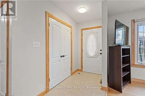 20 Parkhill Road, St. Catharines (460 - Burleigh Hill), ON - Indoor Photo Showing Other Room