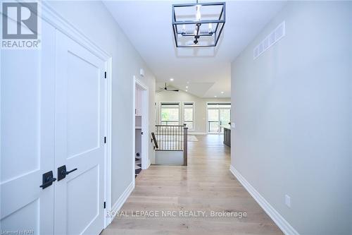 1125 Balfour Street, Pelham (664 - Fenwick), ON - Indoor Photo Showing Other Room