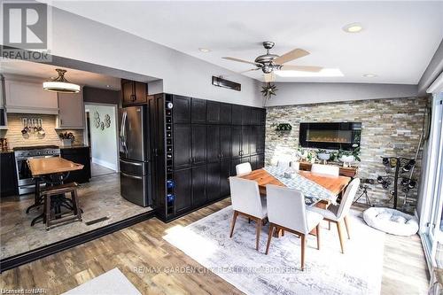 271 West Street, West Lincoln (057 - Smithville), ON - Indoor Photo Showing Dining Room With Fireplace