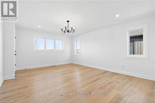 4217 Manson Lane, Lincoln (982 - Beamsville), ON - Indoor Photo Showing Other Room