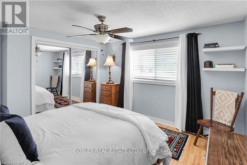 8 Kilkenny Drive, St. Catharines (437 - Lakeshore), ON - Indoor Photo Showing Bedroom